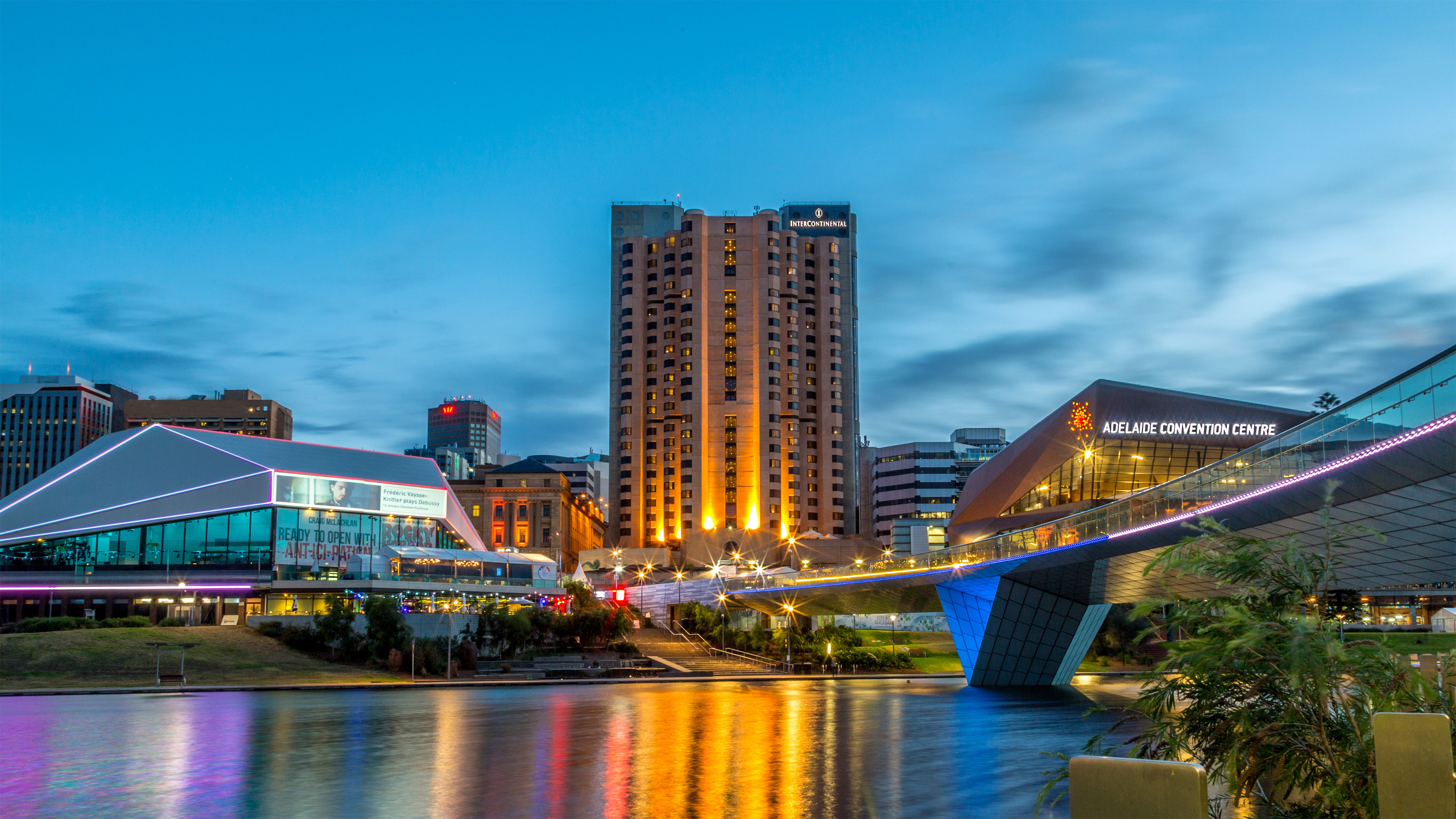 Intercontinental Adelaide 2/82