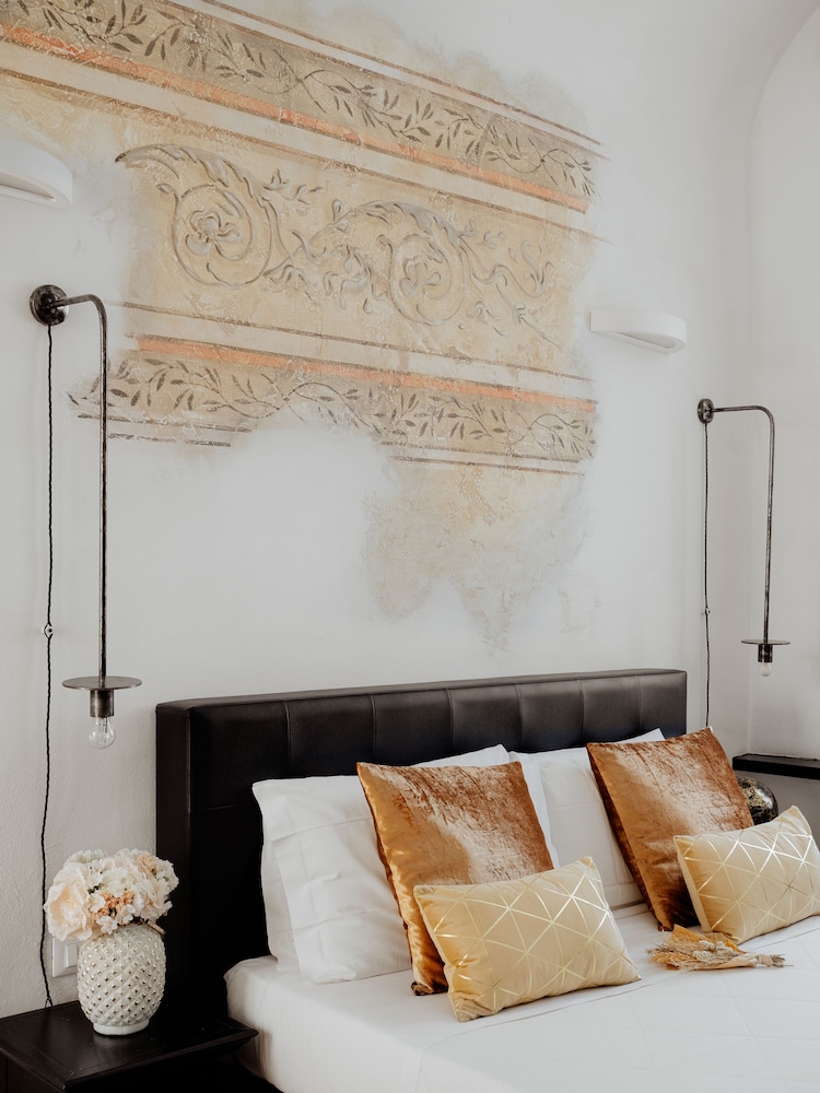 Relais Giulia 38/85