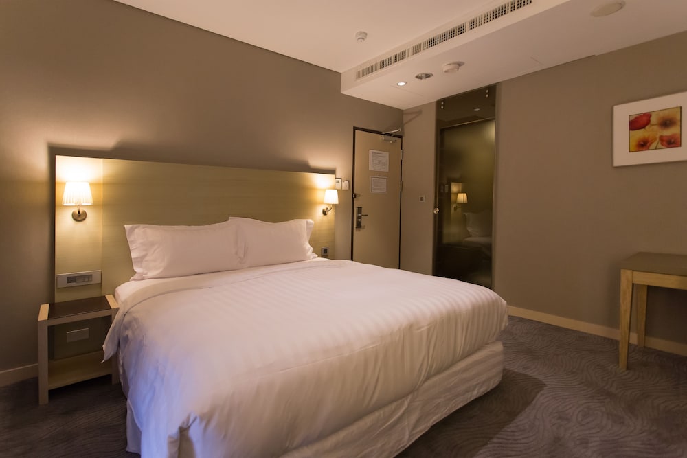 Leesing Hotel 10/35