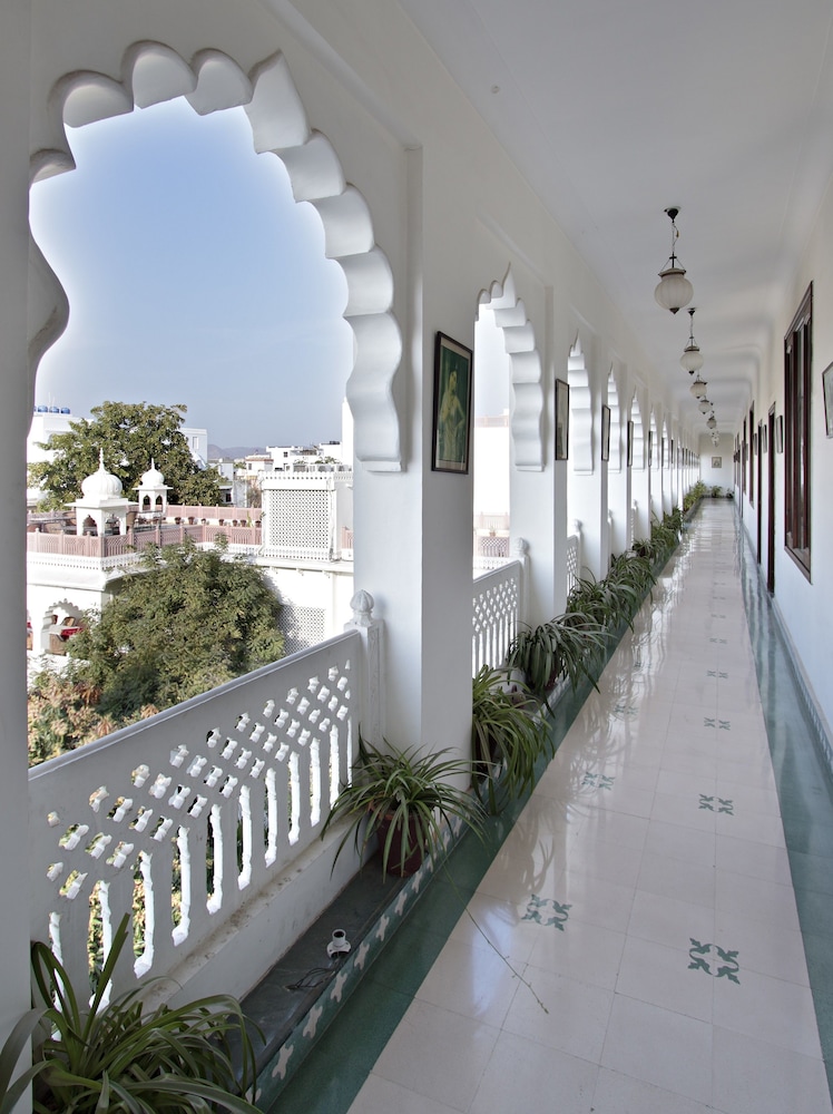 Khandwa Haveli 31/38