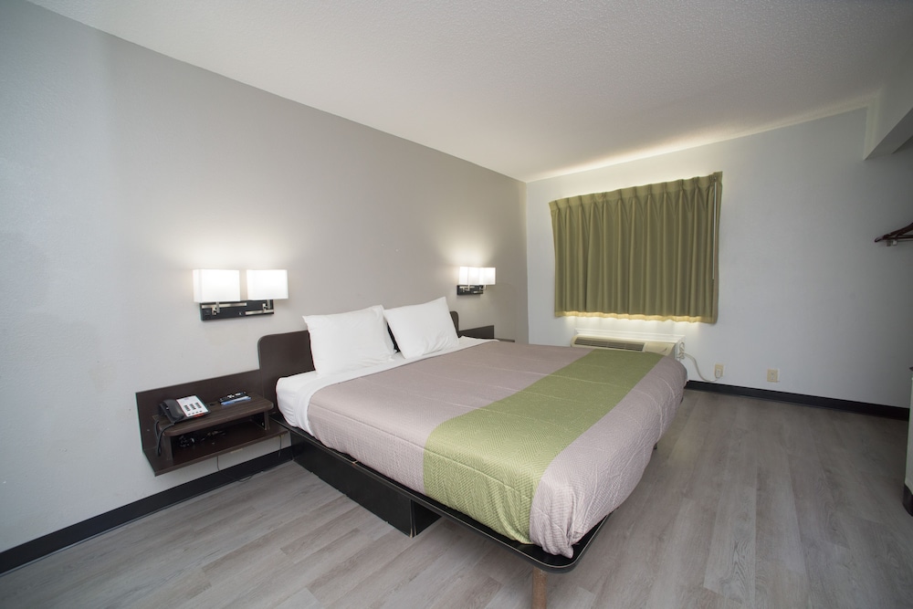 Motel6 New Iberia, LA 20/58