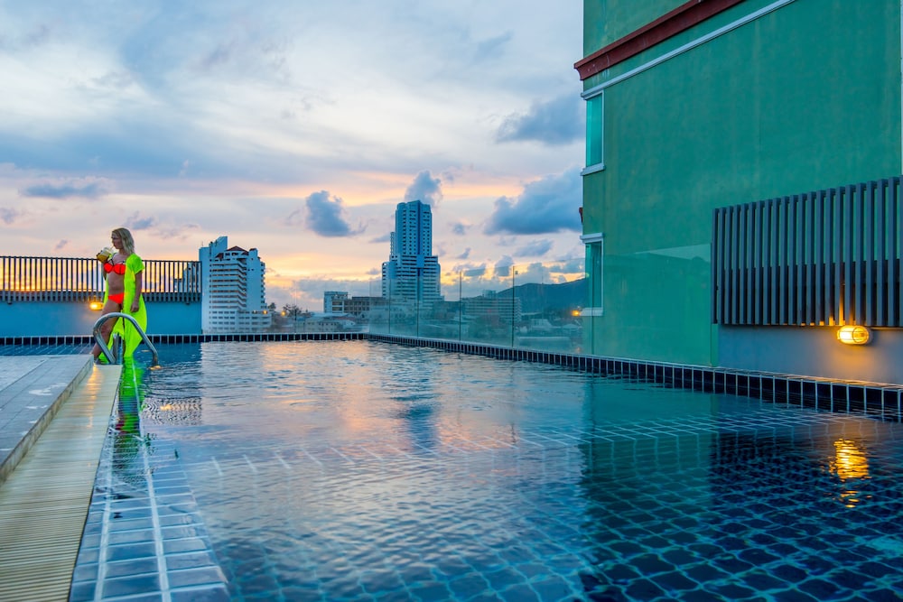 Hallo Patong Hotel 56/66