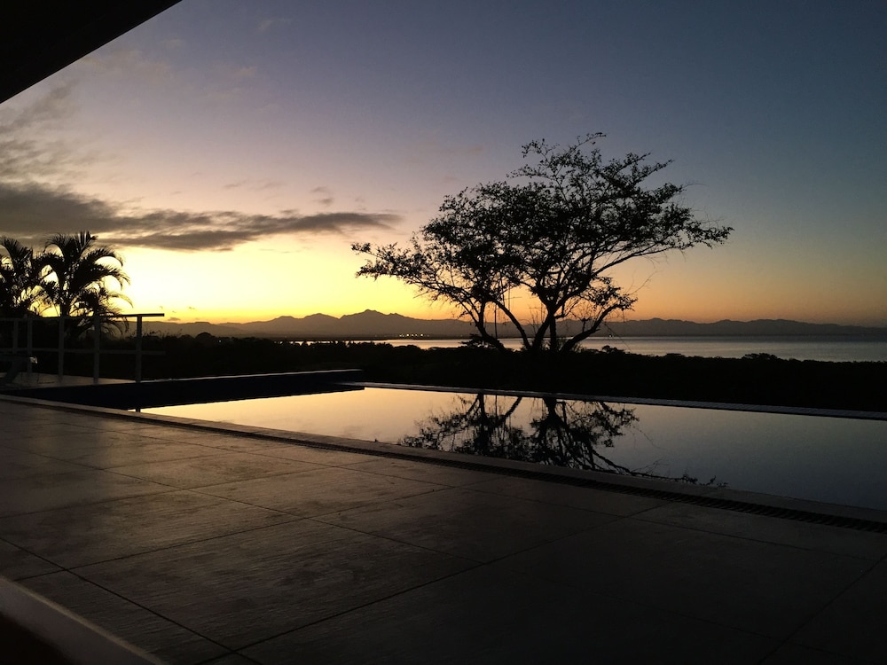 Sapphire Bay Fiji 25/39