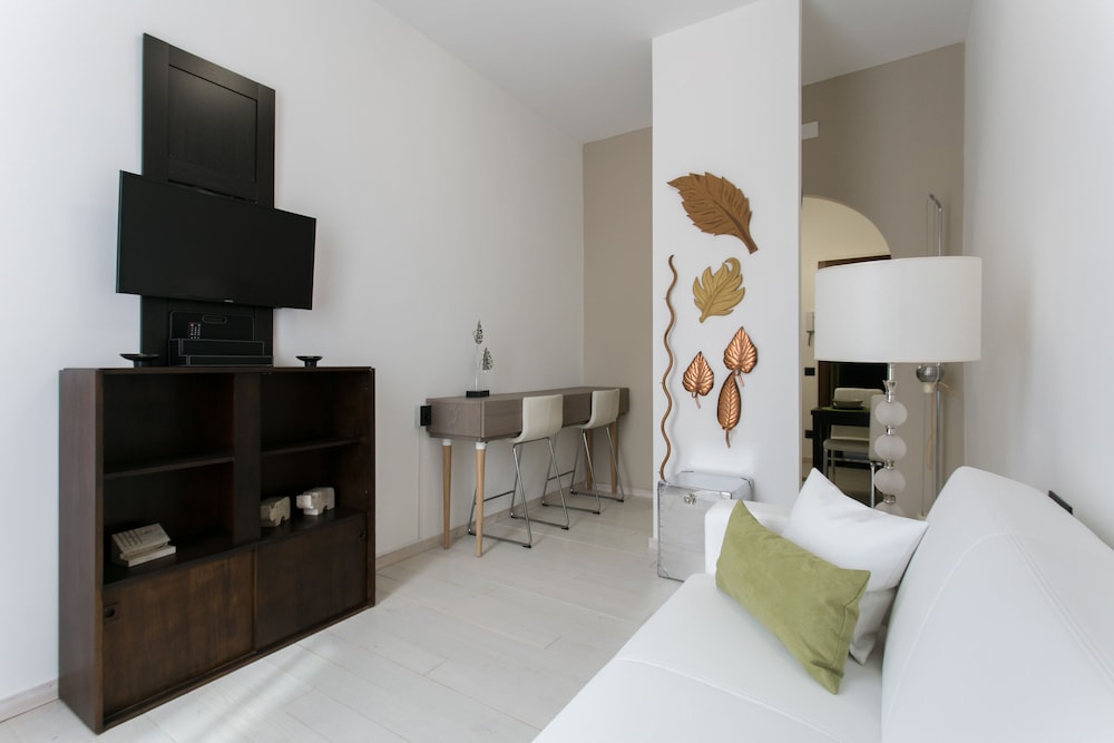 APARTHOTEL DEI MERCANTI 50/67