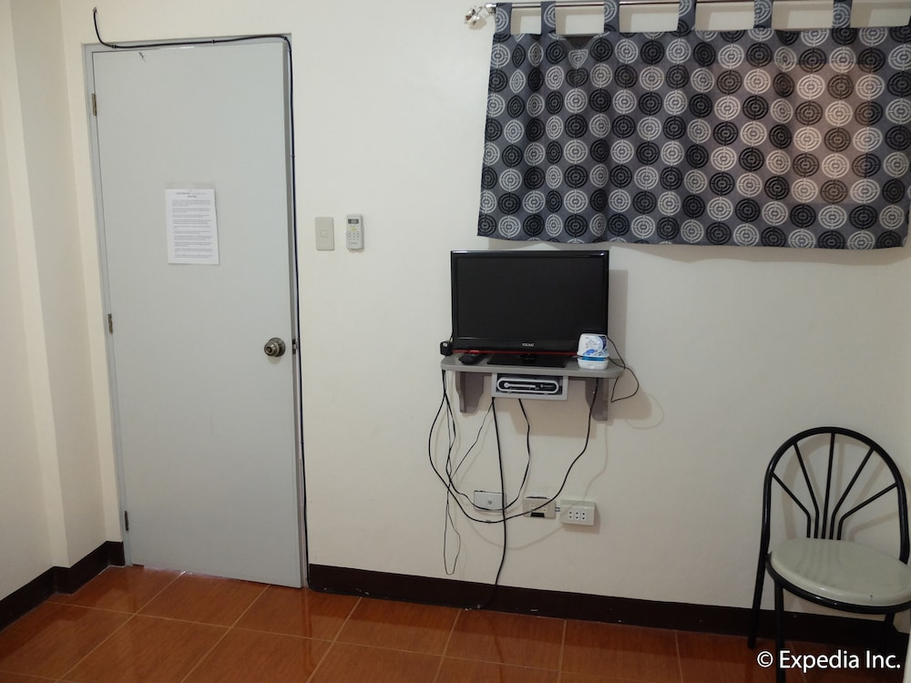Centrium Condominium Hotel 9/26