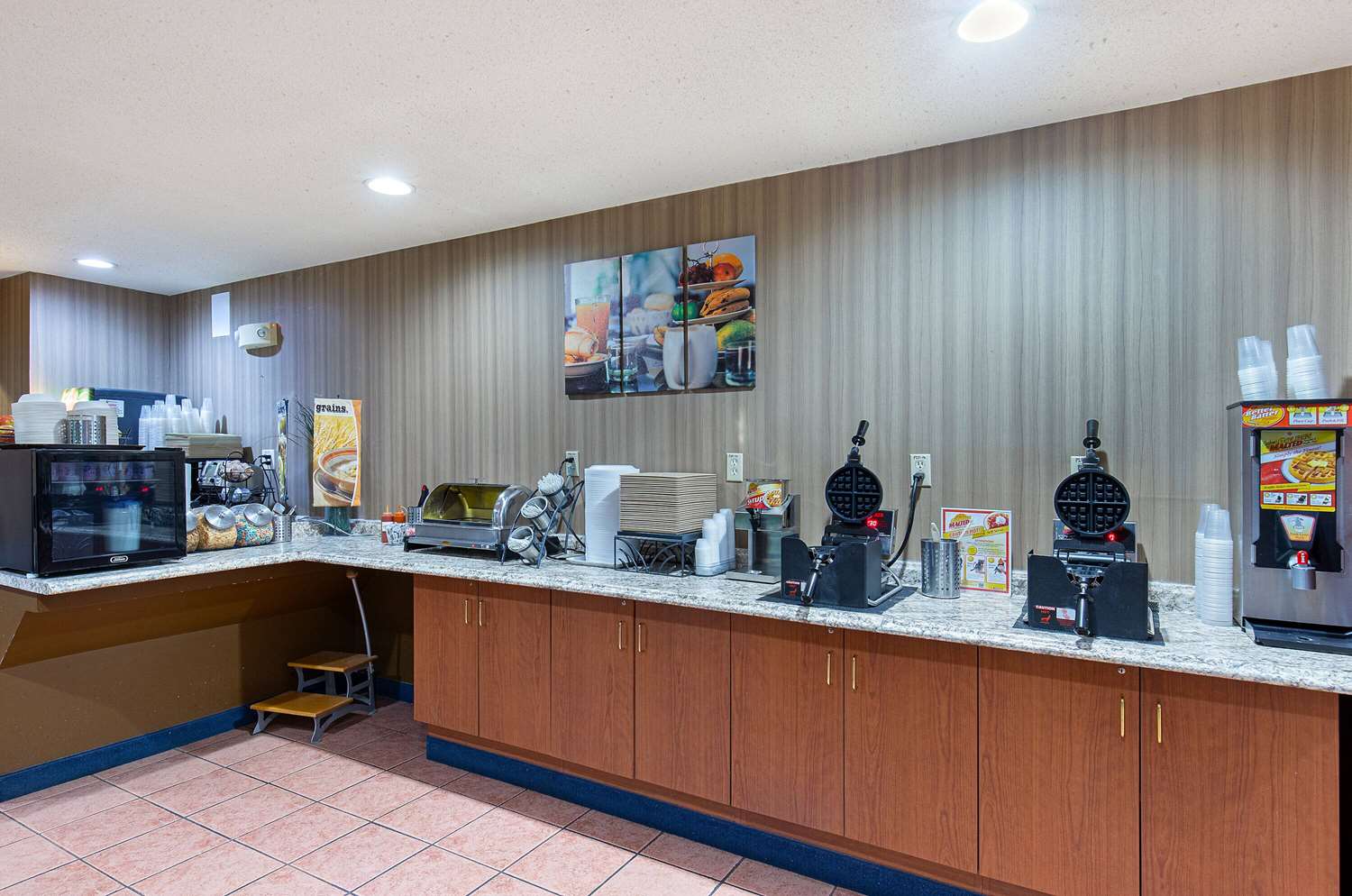 Microtel Inn Suites By Wyndham Dry Ridge 15/30