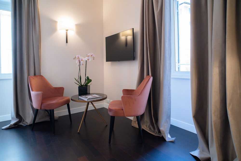 Kame Hall Luxury Rooms 19/31