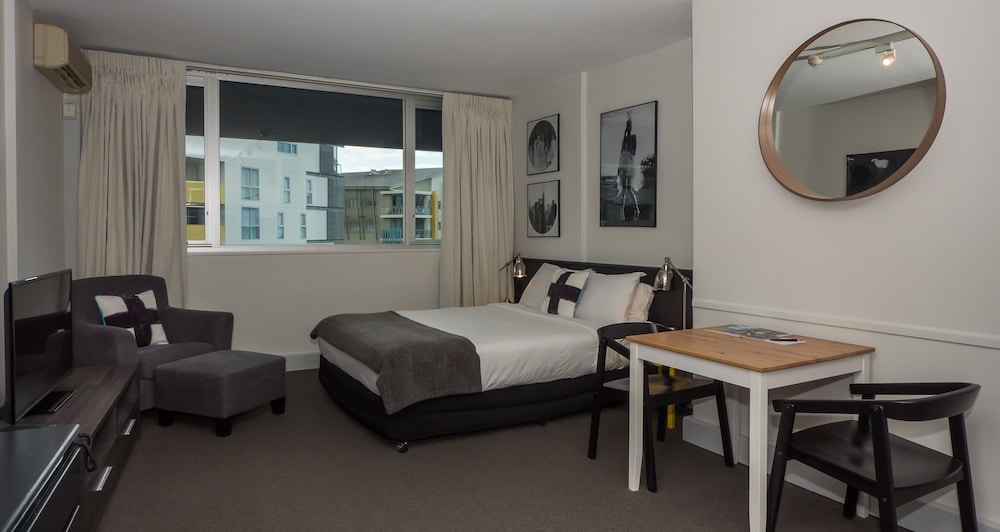 Ridge Apartment Hotel 39/74