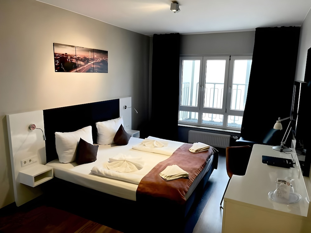 Alfa Hotel Berlin 19/50