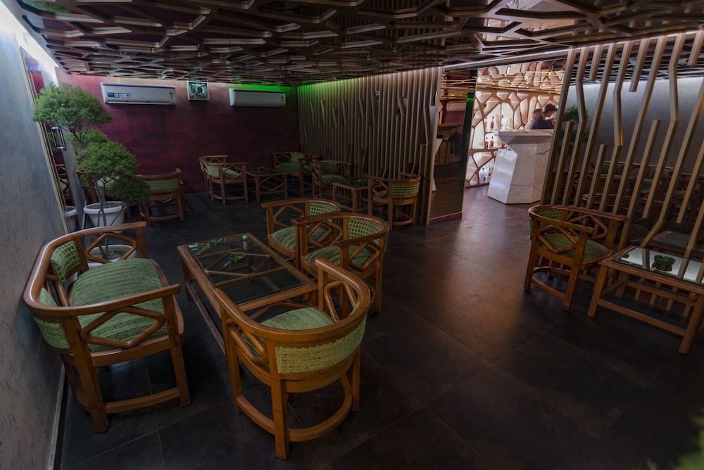 The India Benares 14/16