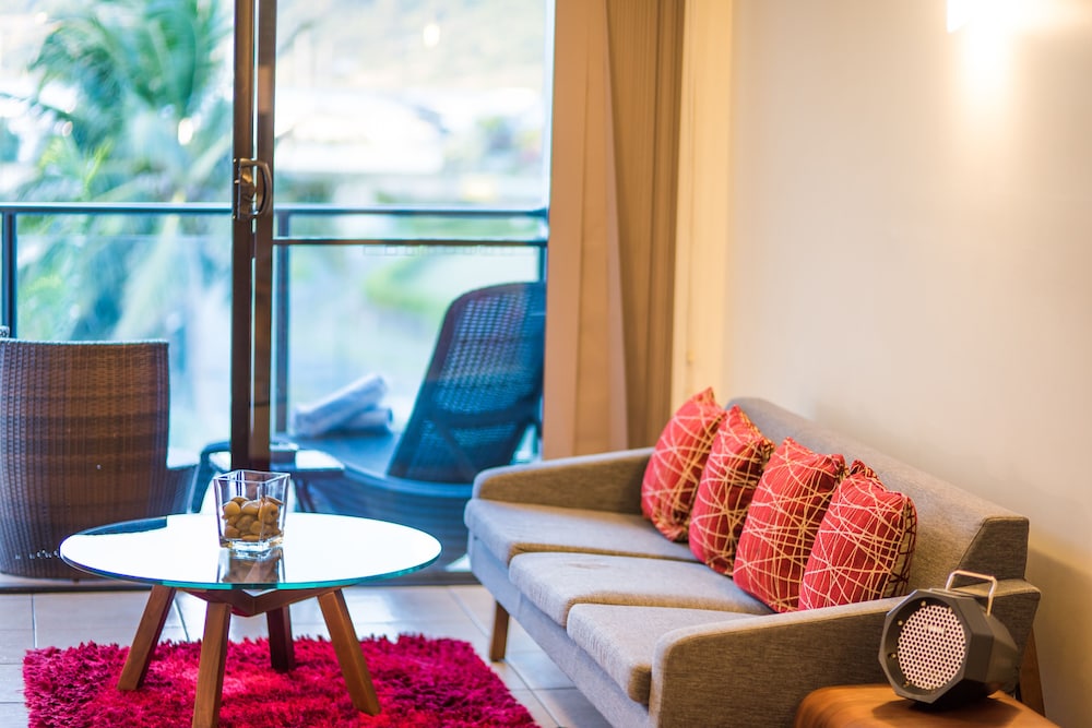 at Waterfront Whitsunday Retreat - Adults Only 21/33