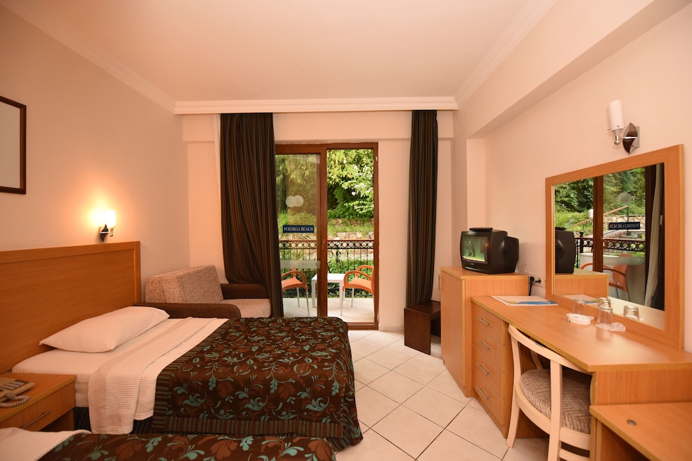 Perdikia Beach Hotel 23/44