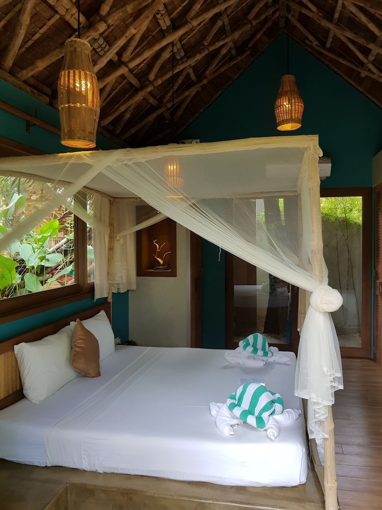 Buko Beach Resort - Adults Only 23/73