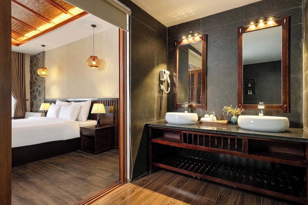 Athena Premier Resort Ninh Bình 50/50