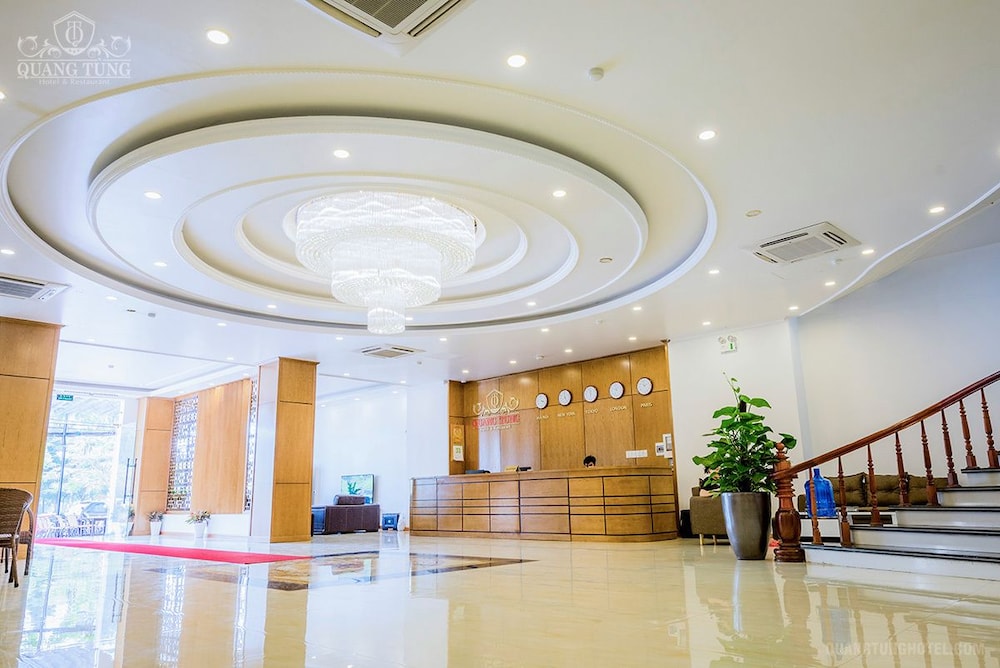 Quang Tung Hotel 9/45