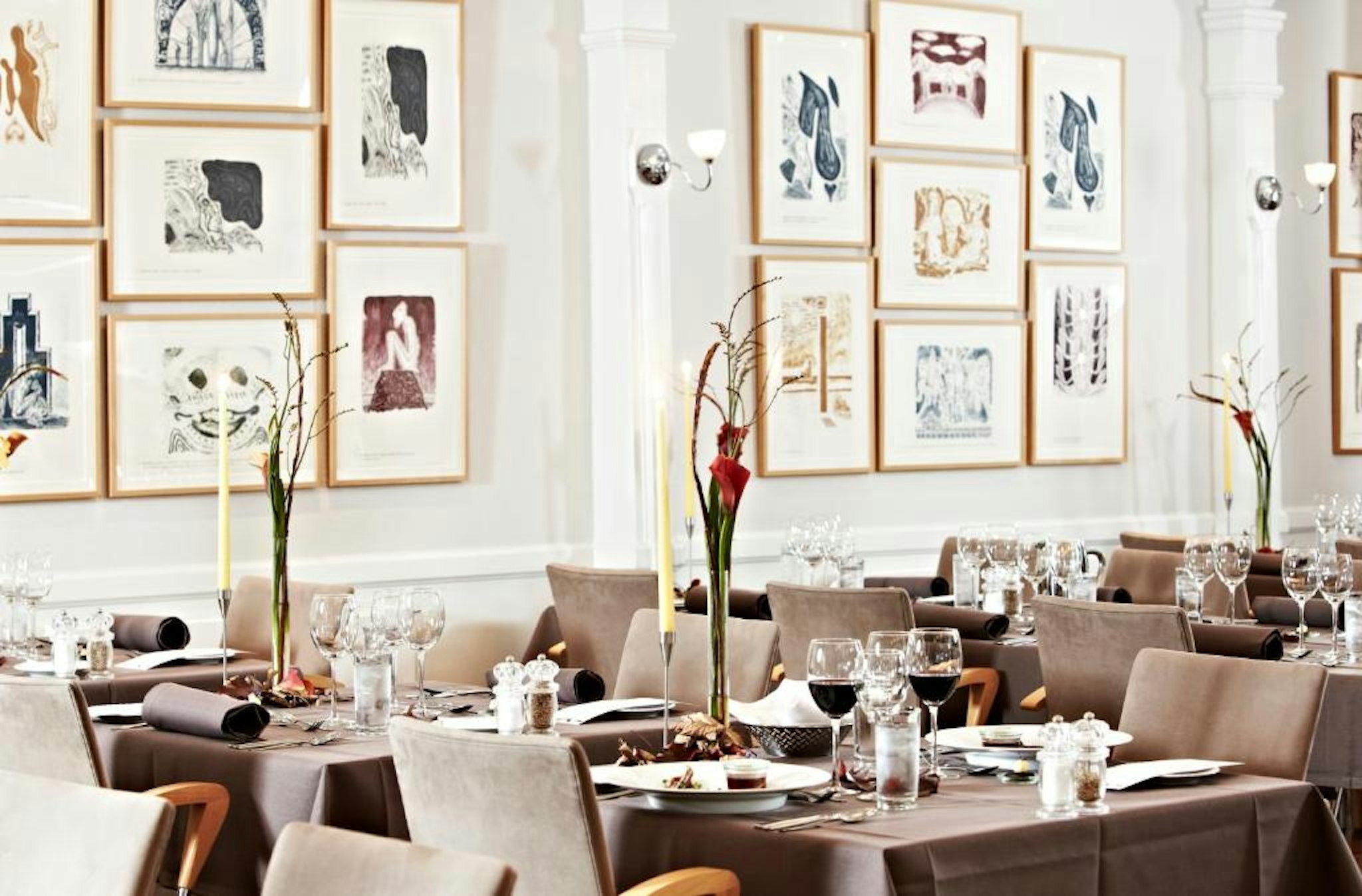 Frederik Vi S Hotel 13/18