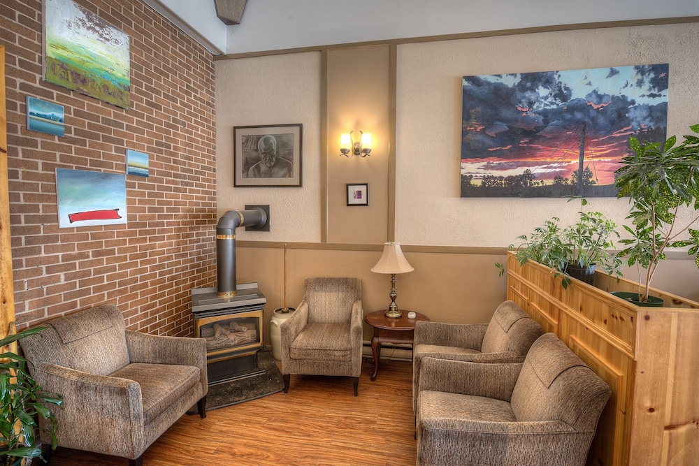 Claymore inn & Suites 23/40