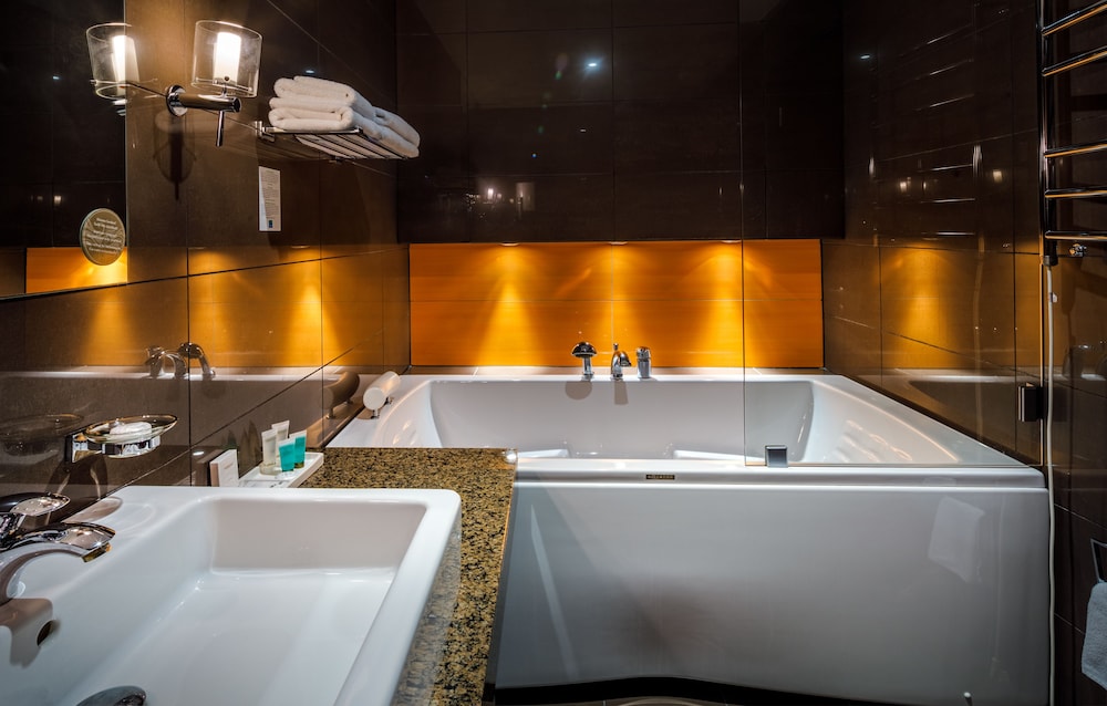 Meresuu SPA & Hotel 66/68