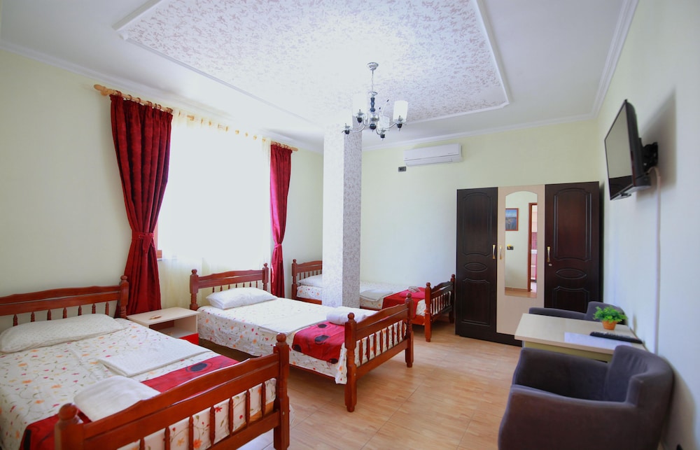 My Home Guest House 18/46