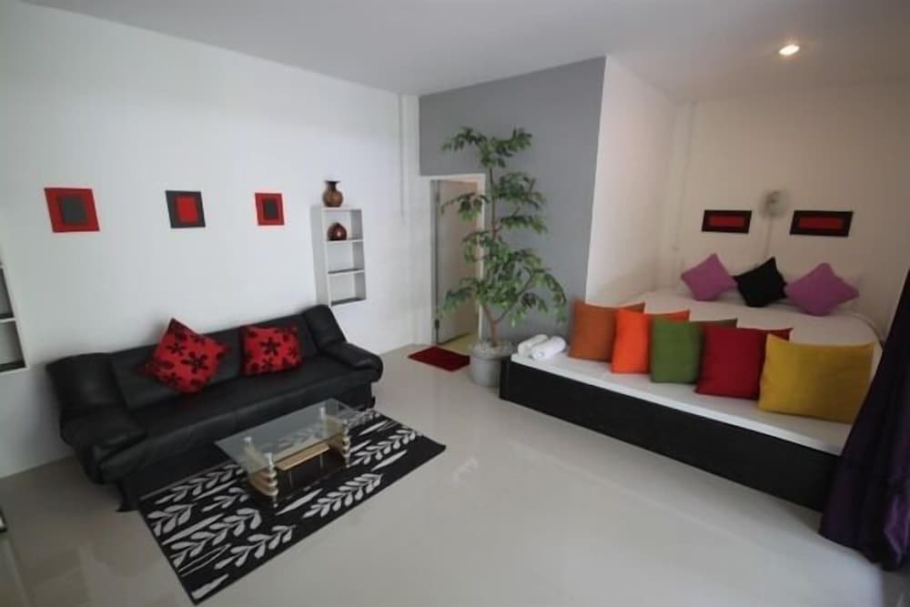 Phangan Cove 35/50