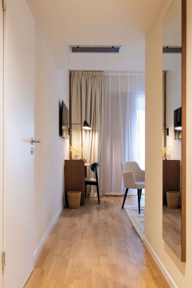HOOD Hotel 29/50