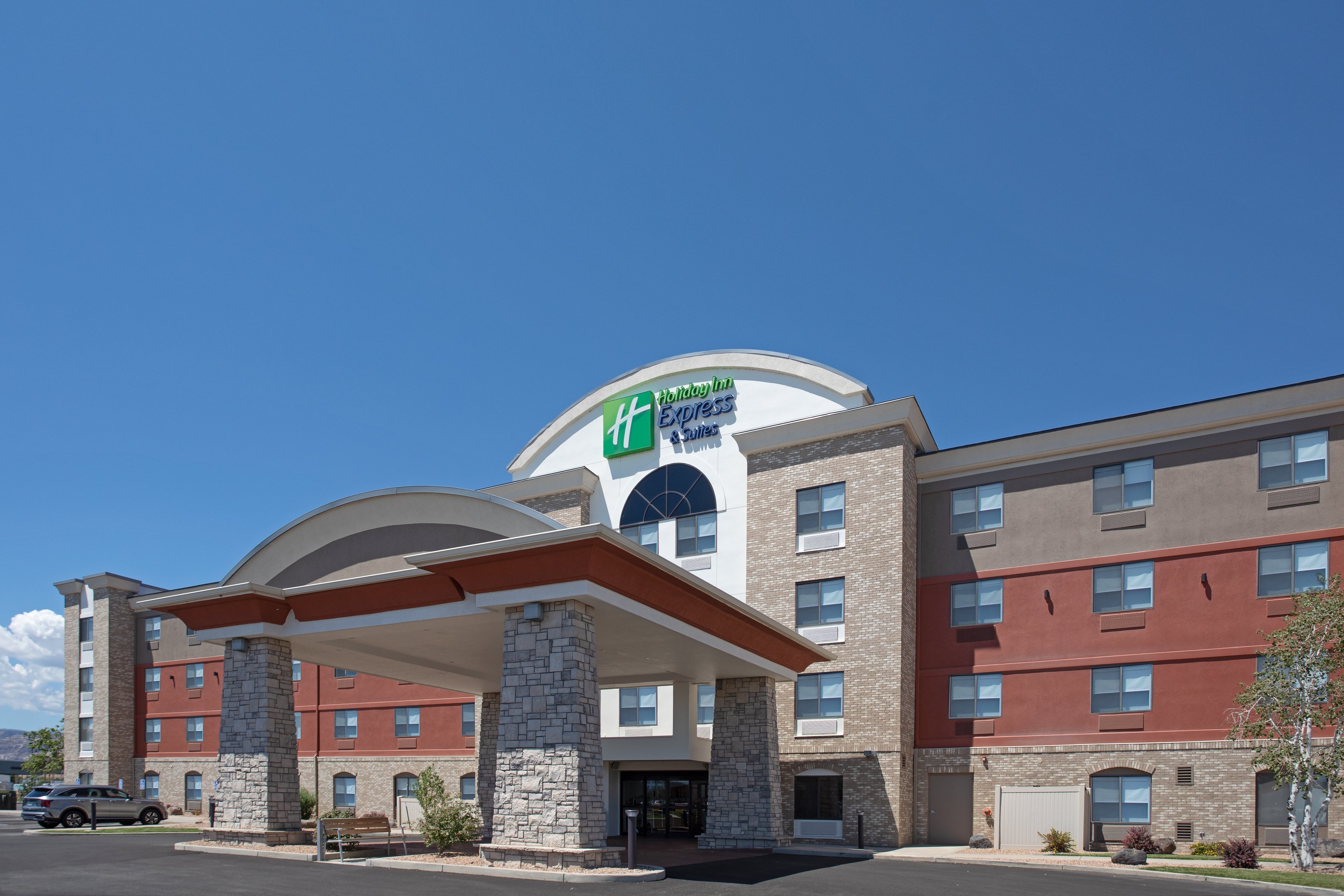 Holiday Inn Express Hotel Suites Grand Junction 6/96