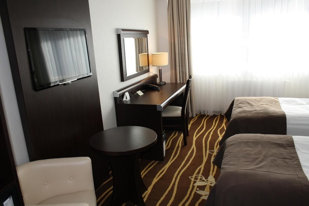 Business Faltom Hotel 15/56