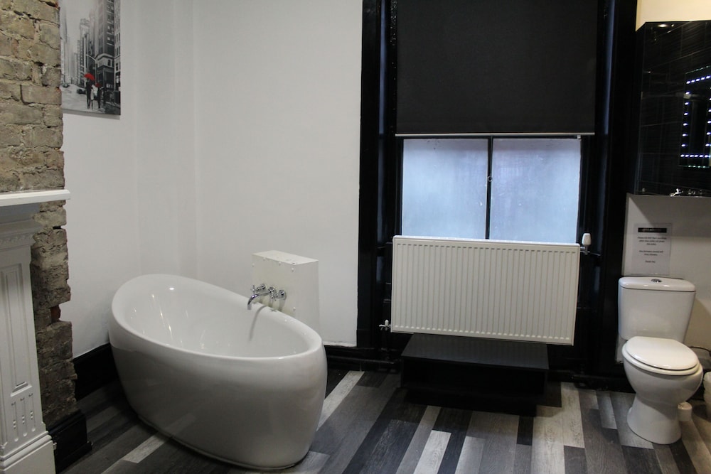The Mitre Hotel 50/50