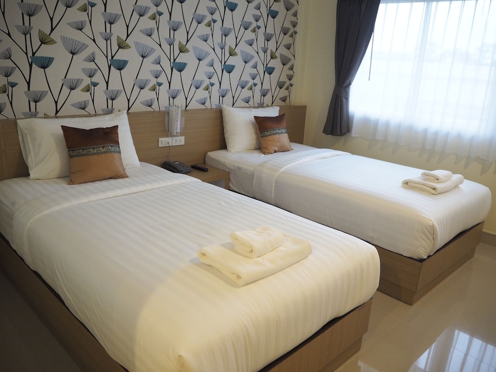 Suksomboon Hotel 11/39