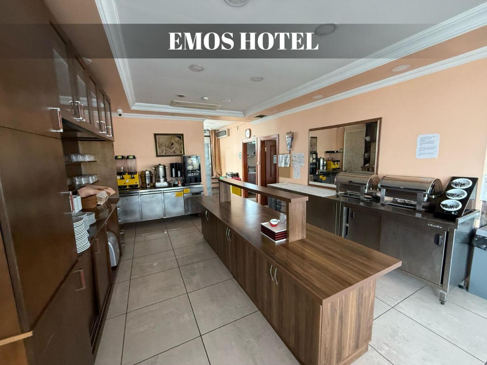 Emos Hotel 4/36