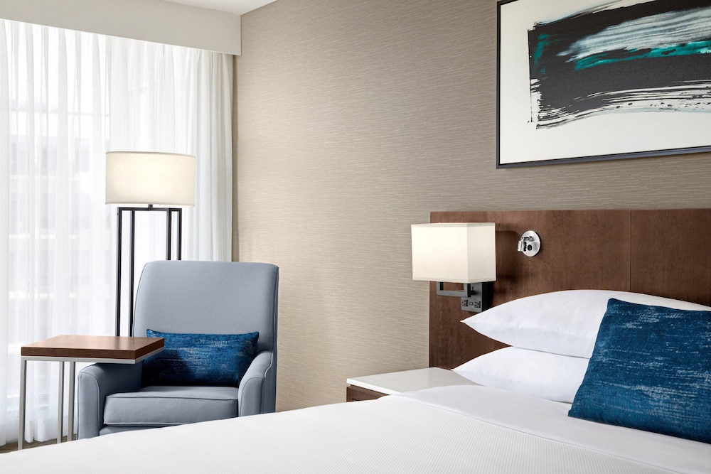 Delta Hotels By Marriott Thunder Bay 15/51