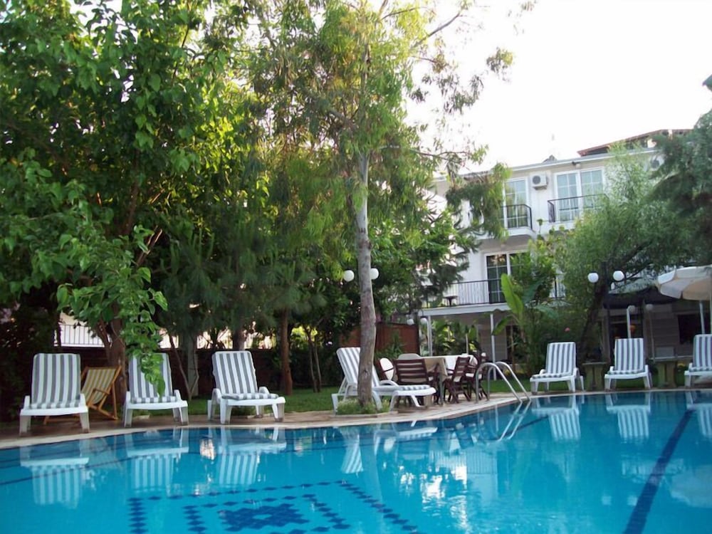 HOTEL VANILLA 31/37