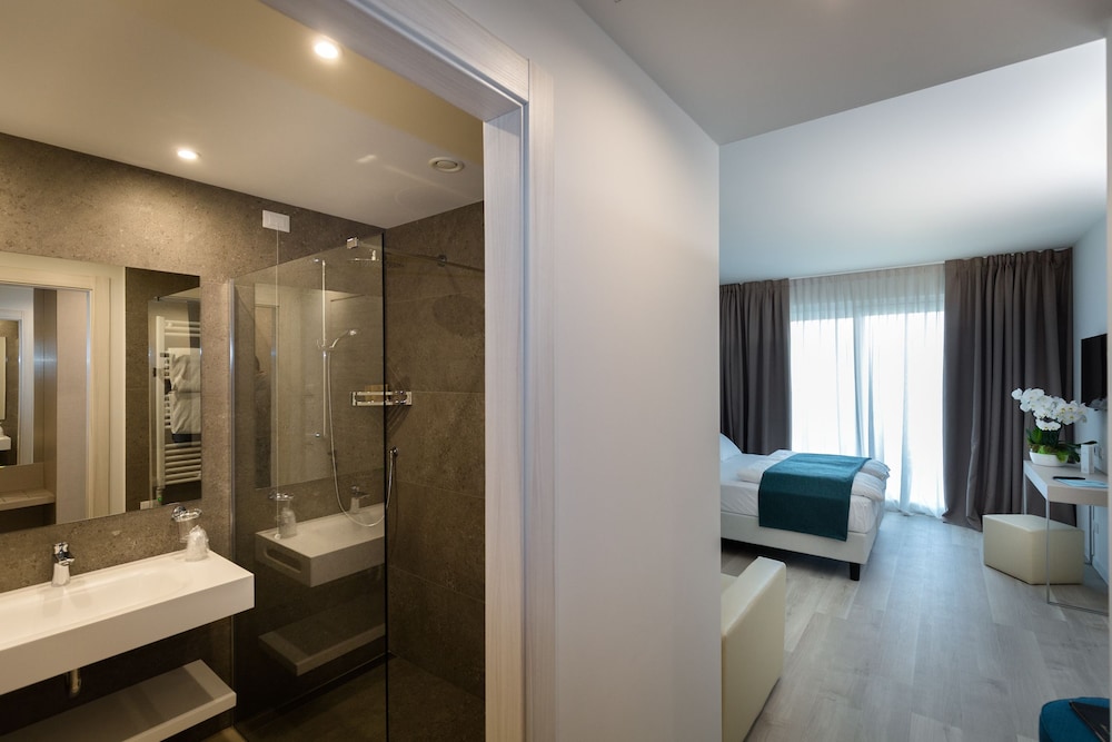 Hotel Europa 25/65