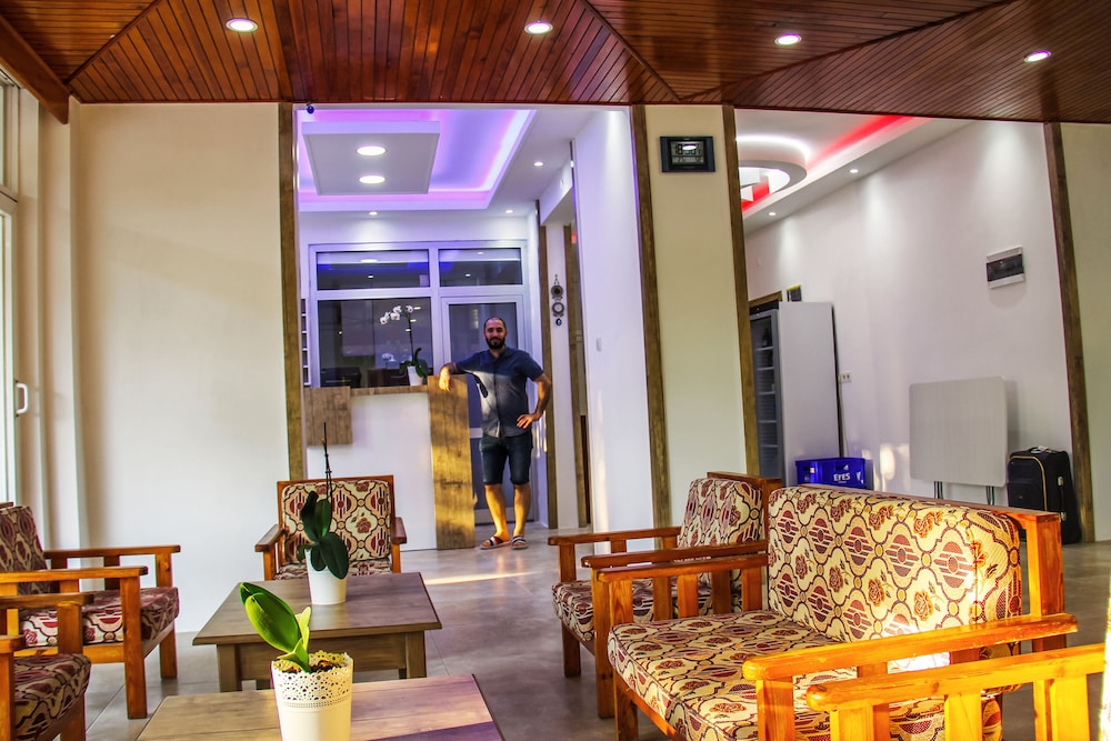 Aysev Hotel 6/42