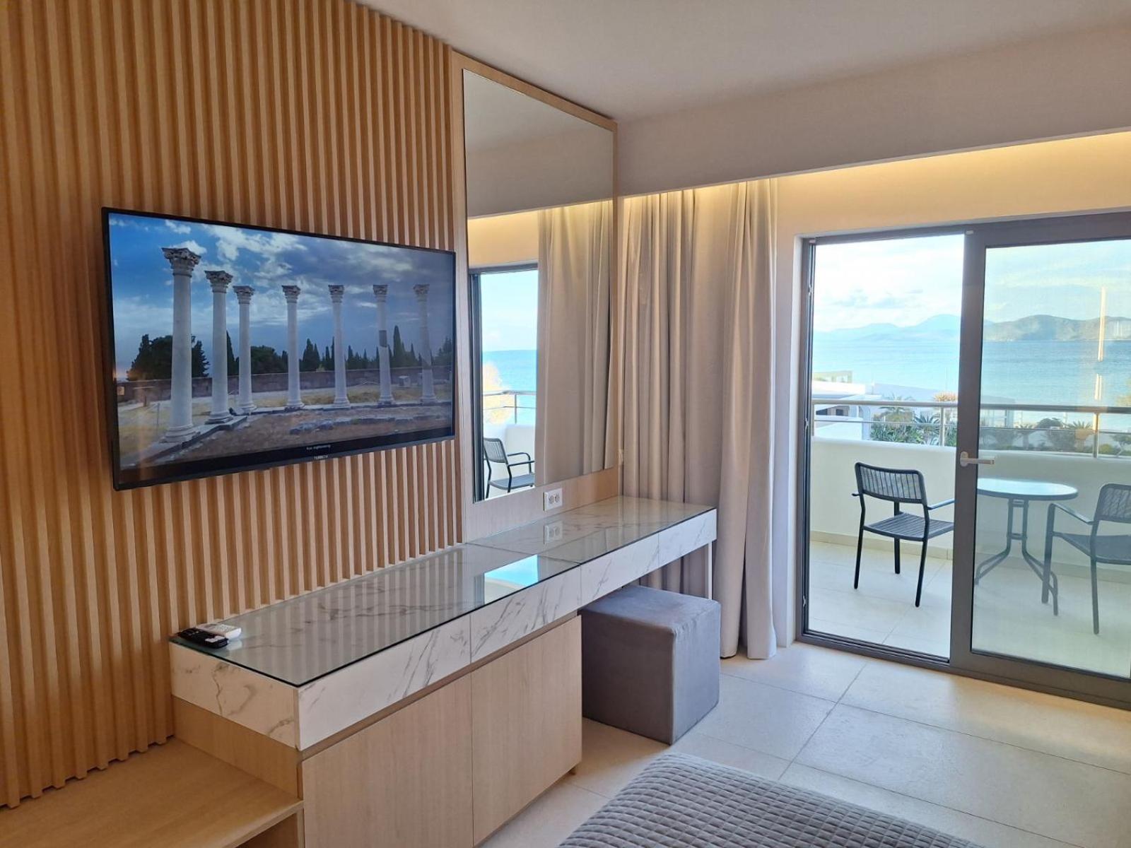 Superior, Sea View, Balcony