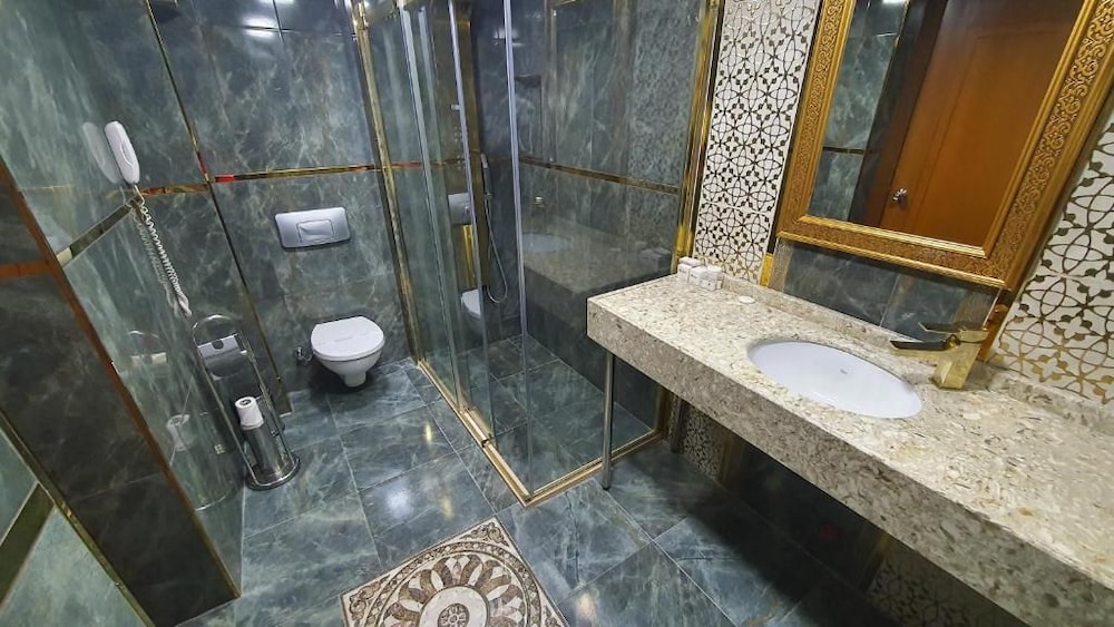 Asur Hotel 48/48