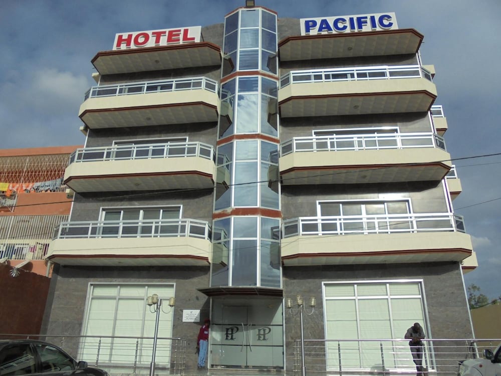 Hotel Pacific 1/29
