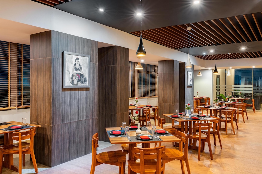 Classic Grande Imphal, a member of Radisson Individuals 52/65