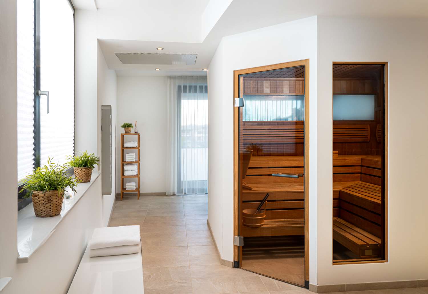 elaya hotel kleve, Trademark Collection by Wyndham 9/25