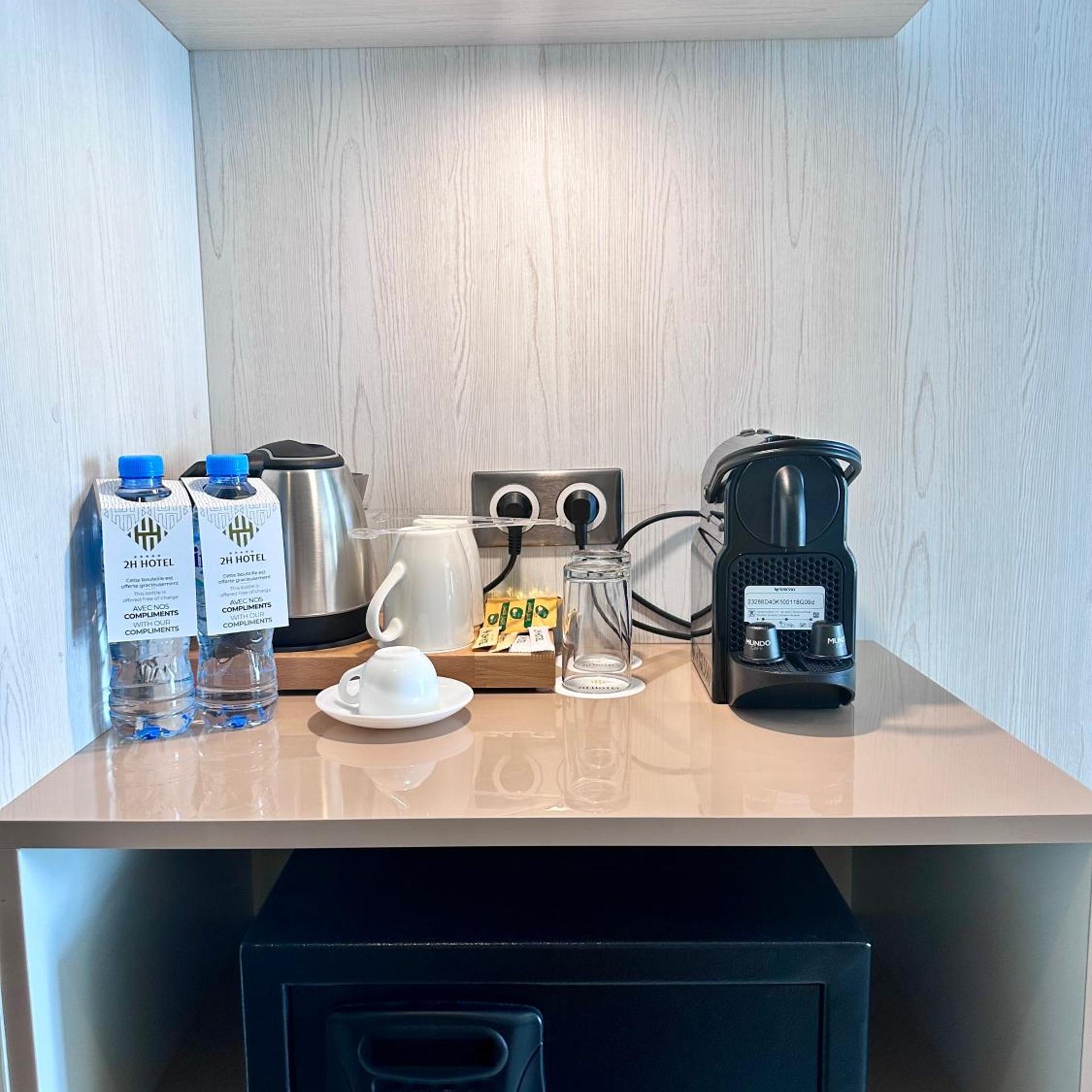 2H Hotel 54/61