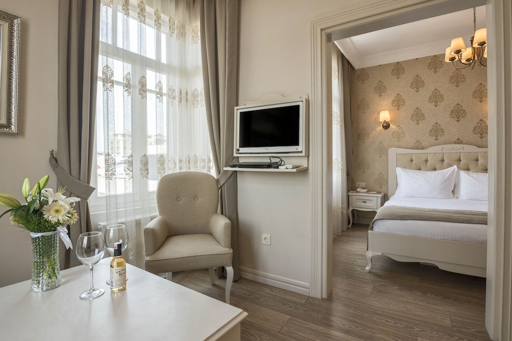 Louis Appartements Galata 16/43
