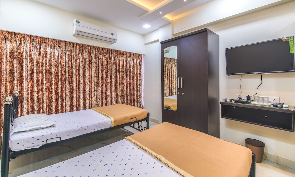 Hotel Nest Inn Malad 15/44