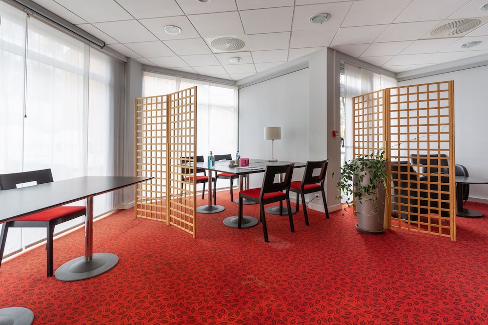 BRIT HOTEL BELFORT CENTRE-LE BOREAL 42/62