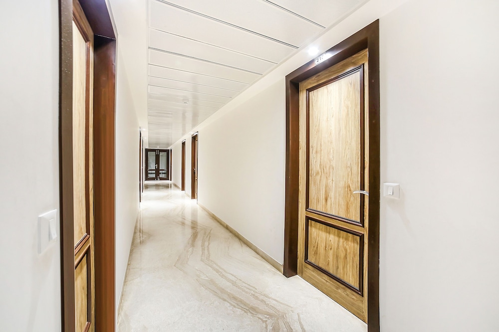 Fabhotel Sapphire Inn Mansarovar photo2