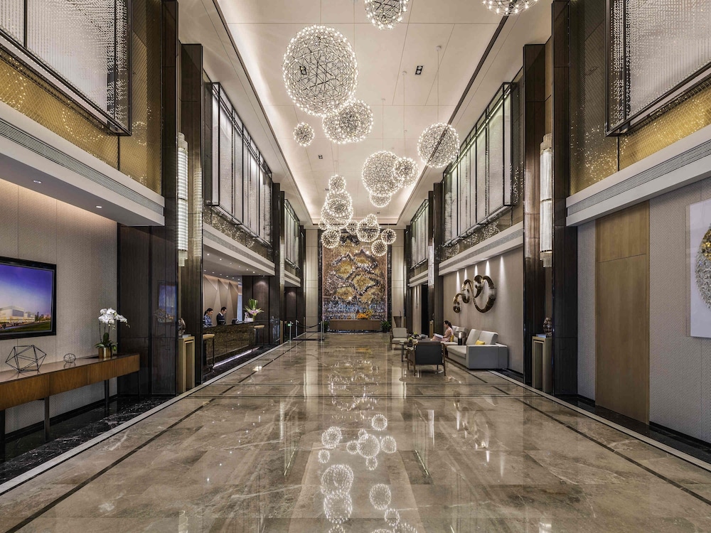 Grand Mercure Shanghai Lingang 5/50