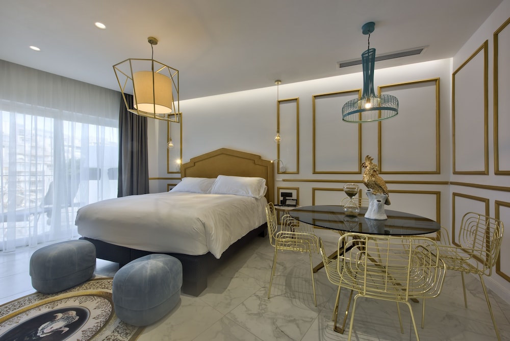 Holm Hotel And Spa 22/76
