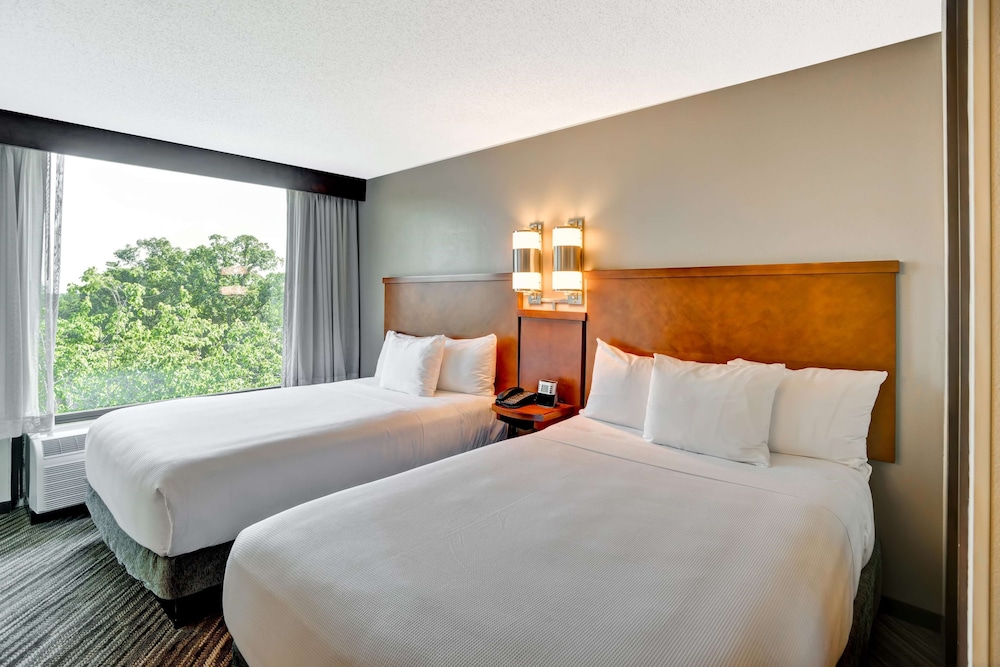 Hyatt Place Richmond/Innsbrook 22/67