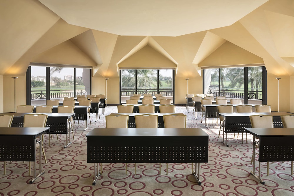 The Westin Cairo Golf Resort Spa Katameya Dunes 56/66