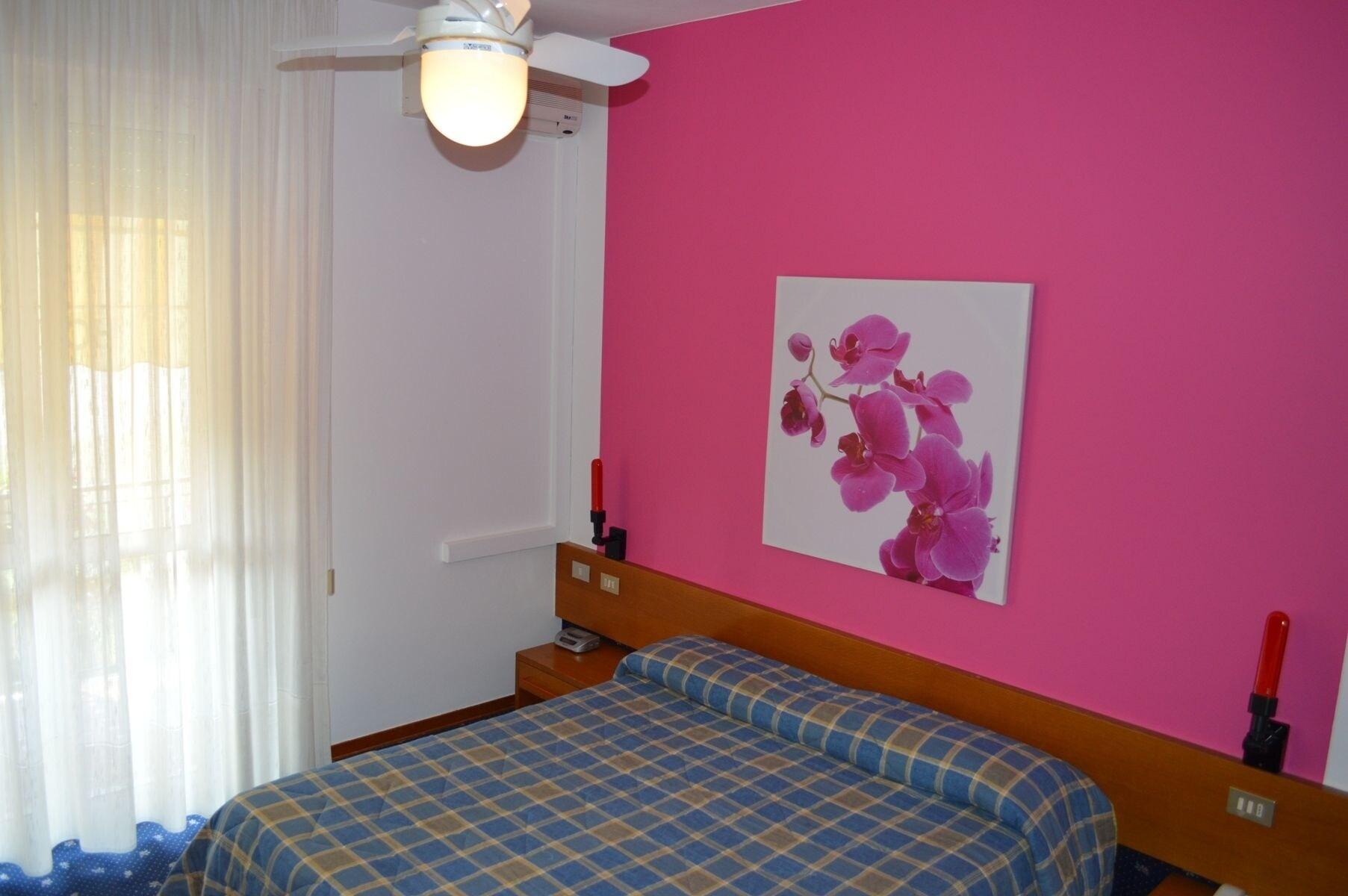 AZZURRA HOTEL 11/25