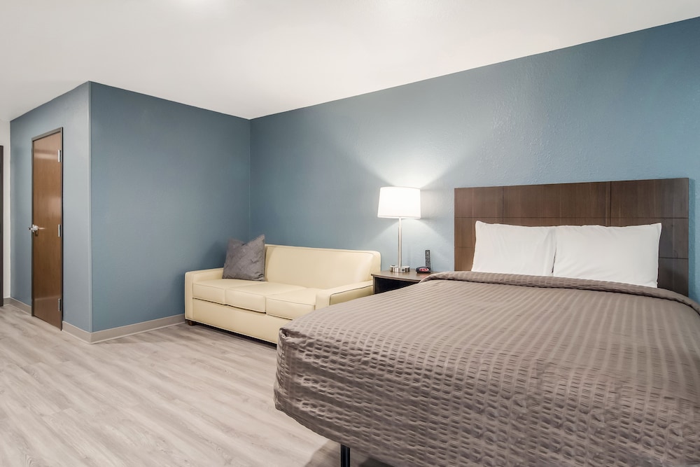 WoodSpring Suites Knoxville West 11/45